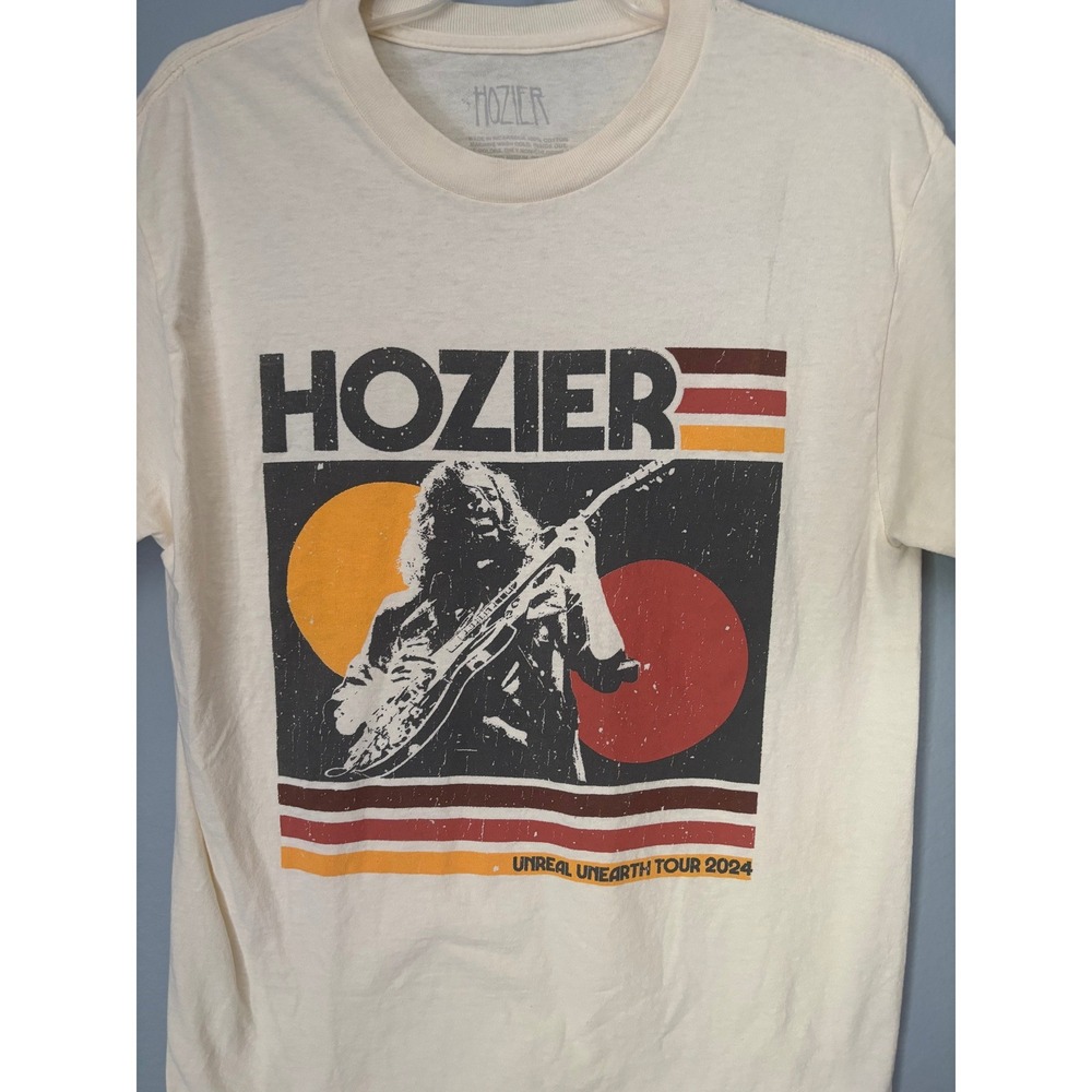 Hozier Unreal Unearth Tour 2024 T-Shirt Mens Medium Cream Concert Graphic Tee - Picture 2 of 7